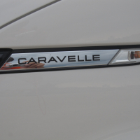VW caravelle napis.jpg