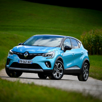 Renault_hibridi_tehnika_AMZS-8.jpg