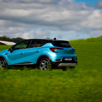 Renault_hibridi_tehnika_AMZS-5.jpg