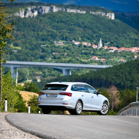 Škoda octavia combi style TDI DSG AMZS_-15.jpg