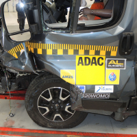 AMZS varnostn test avtodom-30.jpg