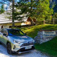 Hibridni_izlet_Soca_Toyota-24.jpg