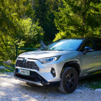 Hibridni_izlet_Soca_Toyota-21.jpg