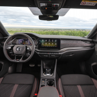 Skoda octavia iV RS za volanom-2.jpg