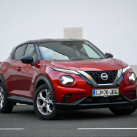 Nissan juke 1.0 DIG-T 117 N-connecta.jpg