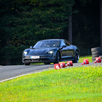 Porsche taycan AMZS dozivetje-37.jpg
