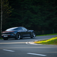 Porsche taycan AMZS dozivetje-34.jpg