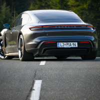 Porsche taycan AMZS dozivetje-9.jpg