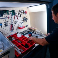 Dizel servis AMZS-13.jpg