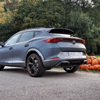 Cupra formentor AMZS za volanom.jpg
