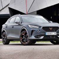 Cupra formentor AMZS za volanom-3.jpg