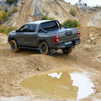 Prenovljena toyota hilux-27.jpg