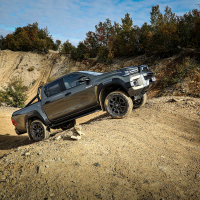 Prenovljena toyota hilux-23.jpg