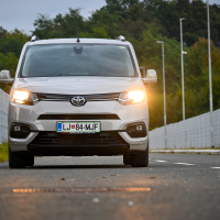 Toyota proace city verso family-12.jpg