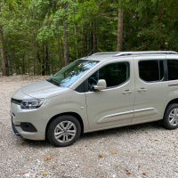 Toyota proace city verso family-8.jpg