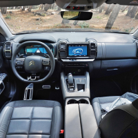 Citroen C5 aircross 225 hybrid-8.jpg
