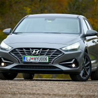 Hyundai i30 1,5 MHEV iMT test-13.jpg