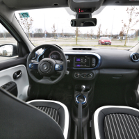 Renault twingo electric intens AMZS-26.jpg