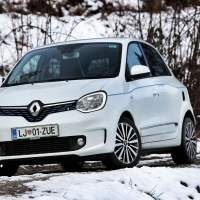 Renault twingo electric intens AMZS-2.jpg
