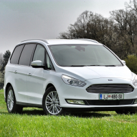 ford galaxy 5.jpg