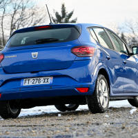 dacia sandero AMZS-15.jpg