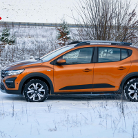dacia sandero AMZS-32.jpg