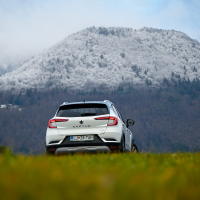 Renault captur e-tech 160-8.jpg