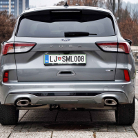 Ford kuga hybrid AMZS-10.jpg