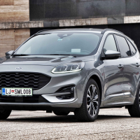 Ford kuga hybrid AMZS-9.jpg