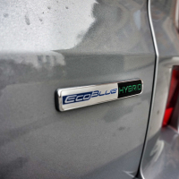 Ford kuga hybrid AMZS-16.jpg
