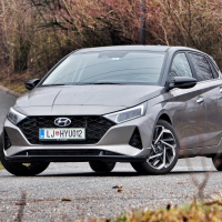 Hyundai i20 tgdi AMZS-24.jpg