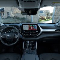 Toyota highlander AMZS-11.jpg
