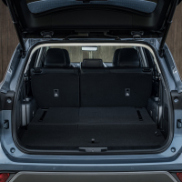 Toyota highlander AMZS-6.jpg