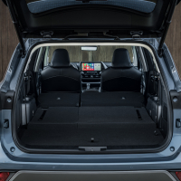 Toyota highlander AMZS-7.jpg