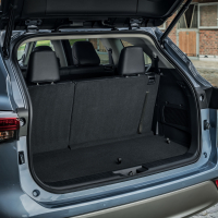 Toyota highlander AMZS-5.jpg