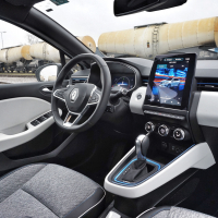 Primerjamo Renault clio Toyota yaris-20.jpg