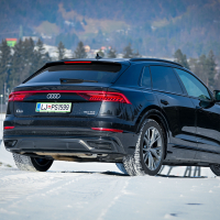 Audi Q8 quattro dozivetje AMZS-4.jpg