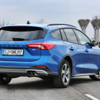 Ford focus karavan 1.0 ecoboost hybrid AMZS-5.jpg