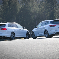 VW_golf_TDI_VS_R_megane_etech_AMZS-23.jpg