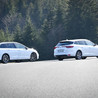 VW_golf_TDI_VS_R_megane_etech_AMZS-21.jpg