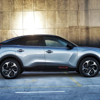 Citroen C4 1.2 pure tech 130-21.jpg