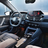 Citroen C4 1.2 pure tech 130-16.jpg
