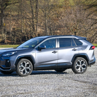 Suzuki across 2,5 HSD elegance e-four plug-in hybrid AMZS-25.jpg