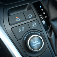 Suzuki across 2,5 HSD elegance e-four plug-in hybrid AMZS-28.jpg