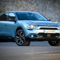 Citroen eC4-16.jpg