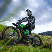 Motokros elektricno kolo Qulbix AMZS-25.jpg