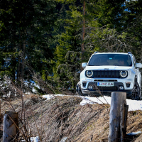 Jeep renegade 4xe AMZS-45.jpg