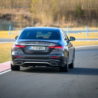 Mercedes E 300de 4matic AMZS-11.jpg