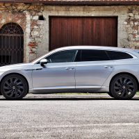 VW arteon shooting brake 2.0 TDI 4 motion R-line-3.jpg