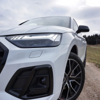 Audi Q5 40 TDI quattro S tronic S-line-7.jpg